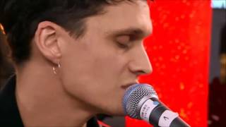 Jonathan Johansson - Vem av alla (Live @ Musikhjälpen 2016)