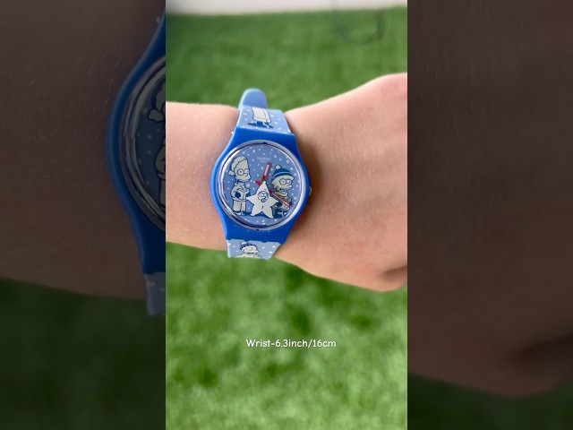 Vídeo relacionado con Swatch Reloj The Simpsons Gent SO28Z126 Tidings of Joy, Pulsera, Clásico, Clásico