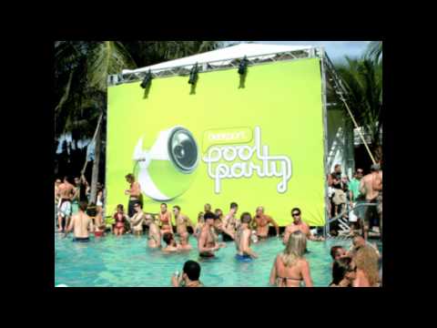 JIGZ CRILLZ FT. P .89 And C MONEY - POOL PARTY REMIX