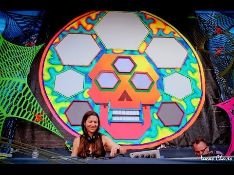 Back to Mars @ Universo Paralello Festival 12 - Pratigi-BA - Brasil