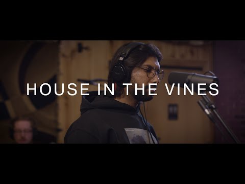 Umraan Syed - House in the Vines (Live Studio Session 2.22.20)