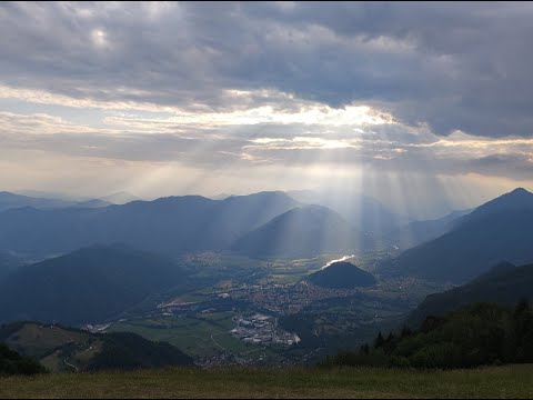 Relaxing, Sunset Paragliding Flight, Tolmin-Camp Gabrje. No music, just birds singing.