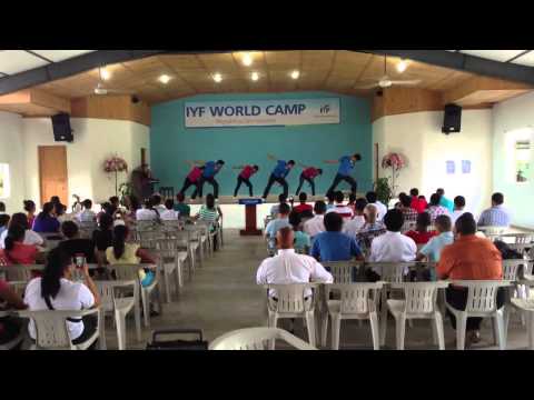 Mamma mia IYF (taller RD 2013)