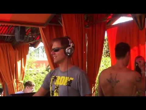 Armin van Buuren "Andrew Rayel feat. Jano - How Do You Know"@ TAO Beach (Signing a girl's chest)