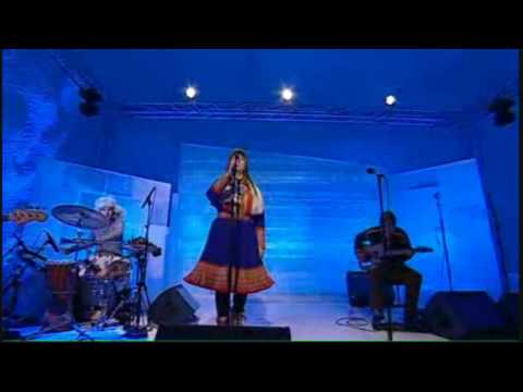 Mari Boine - Elle (Live) - [HD video + lyrics]