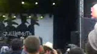 Guillemots Made up love song (short clip)