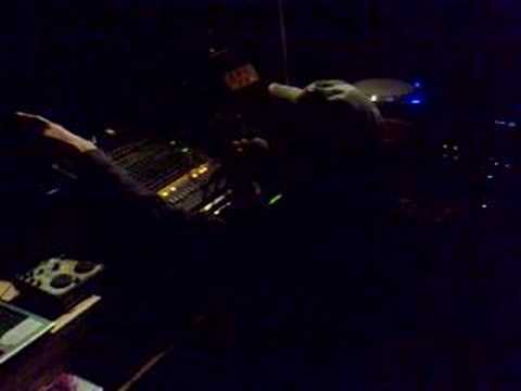 Vibronics live at Nuit du Dub, Benassay, France 17/05/08