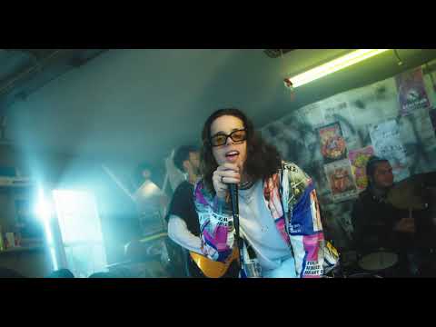 ALOISIO - Diabla o Santa (Official Video)