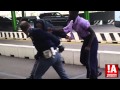Aeroporto di Milano immigrato aggredisce due poliziotti
