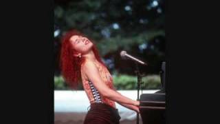 Tori Amos - Tear In Your Hand (Live 2005)
