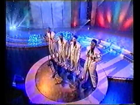 Az Yet - Hard To Say I'm Sorry (Live)