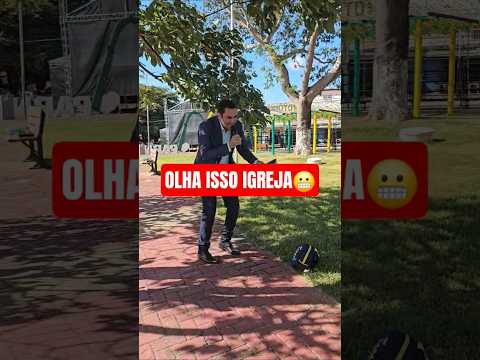 ARREPIANTE!😬 - PASTOR RASGOU O VERBO NA PRAÇA DE PARNARAMA-MA #yotubeshorts ##videoshort #shorts