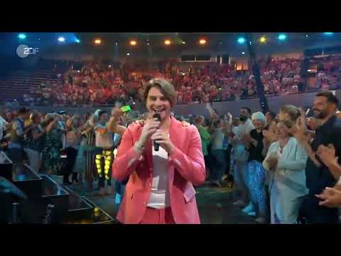 APEROL SPRITZ - VINCENT GROSS (ZDF "DIE GIOVANNI ZARELLA SHOW)