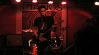 stellastarr* - Graffiti Eyes (live)