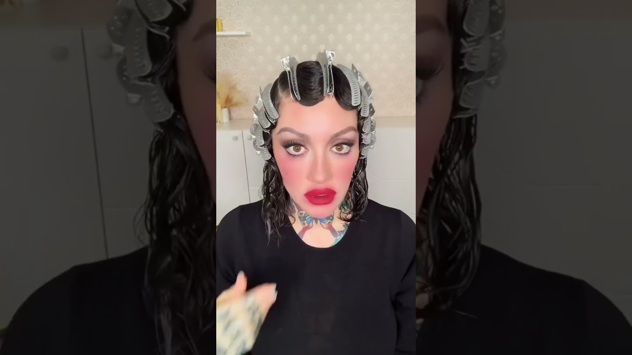 Vintage 1920’s Mervyn Wave Clips you can still find today to create “finger” waves #hairtutorial