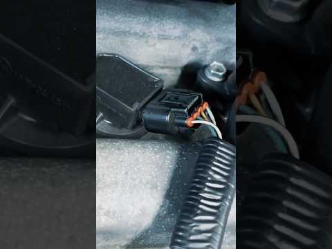 トヨタのダイレクトコイルのコネクターを交換する時は砕いてやると楽かも！　#ナリタオート #narita_auto #mechanic