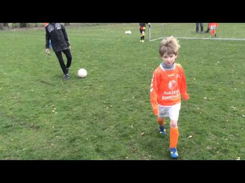 Koningslust F2 - SV Budel F5 (18-04-2015)