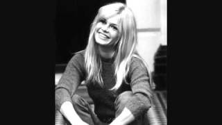 Brigitte Bardot - Tu Veux Ou Tu Veux Pas