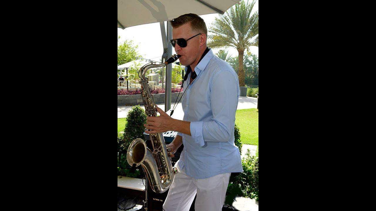 Promotional video thumbnail 4 for Saxophone That Sets the Mood