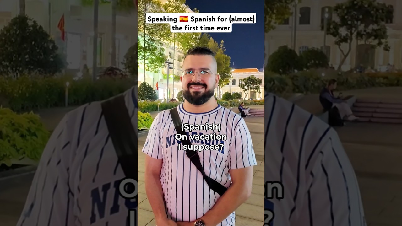 🇯🇵 Japanese speaks 🇪🇸 Spanish for (almost) the first time in 🇻🇳 Vietnam #polyglot