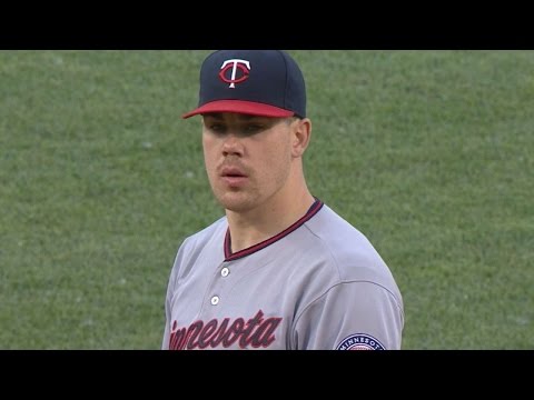 6/3/15: May twirls a gem to lead Twins in Game 2