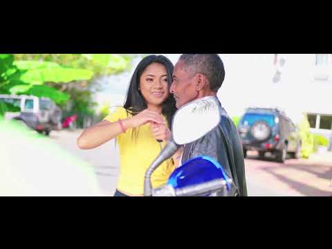 KIMIL   Papan'i Nadia ( Nouveauté gasy 2022)