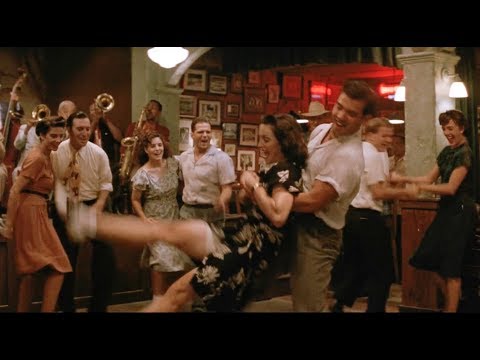 ''Dancin' at the Sudsbucket' - A League of Their Own (1992)