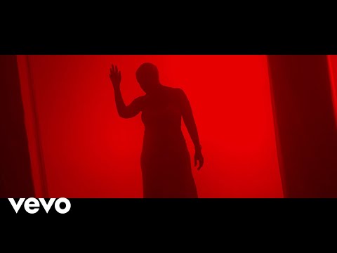 Jenifer Solidade - Alou