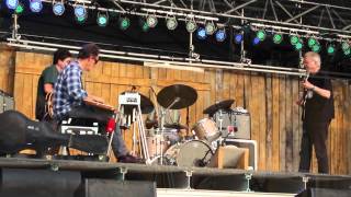 Bill Frisell plays John Lennon