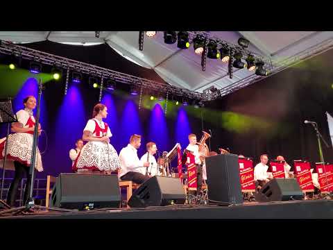 Mamko moja, mamko (?)- Blaskapelle Gloria