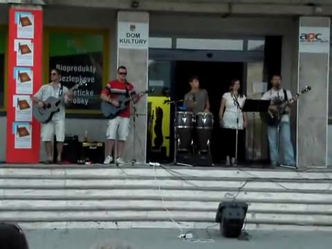 Kultúrne leto hudobná skupina Folkton v Partizánskom 21.8.2011-Folk