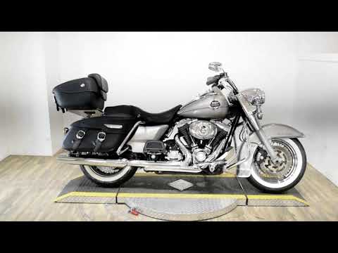 2009 Harley-Davidson Road King® Classic in Wauconda, Illinois - Video 1