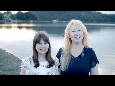 Camelia și Camely Milian - Trece Isus pe aici ( Official video )