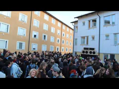 Meditative Sounds Outdoor Session At Triangeln Uppsala 2015