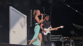 Alice Merton &quot; Trouble In Paradise &quot; Rock en Seine 23082019 Paris France