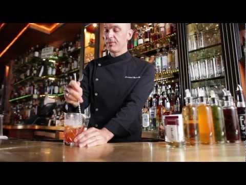 How to Make an Old Fashioned Cocktail - Liquor.com