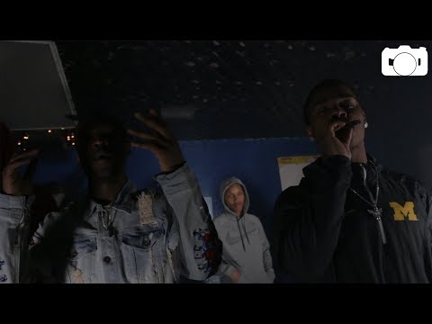 Mr. Bluestaxkz x Joy Road Tez "In A Daze"