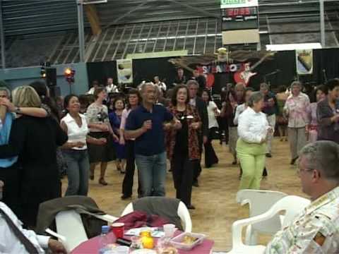 Marabunta & Waktu Hujan Sore Sore