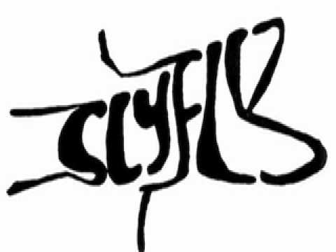 Kissy Sell Out - This Kiss (Filed Under: K Remix)