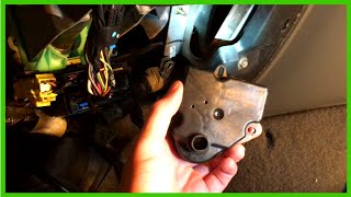 Replacing Hot Cold Blend Door Actuator Driver Side & HVAC A/C Reset - 2002 Chevy Trailblazer LT