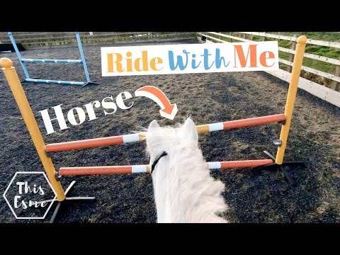 Horse Ride with Me + Get Ready, Groom and Tack Up for Showjumping | This Esme