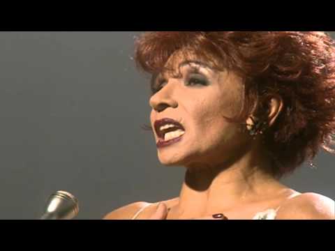 Shirley Bassey History Repeating -The recording of the video-