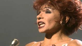 Shirley Bassey History Repeating -The recording of the video-