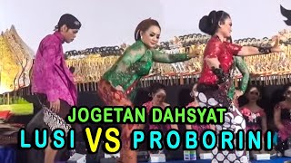 Download lagu Percil Cs   Lusi   Proborini : Lucu poll.. adu joget Lusi   Proborini.. Jan seru banget lurd wk..wk mp3