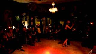 Dimitris Megalokonomos & Nazeli Papadaki en 'La Pebeta' - 3.