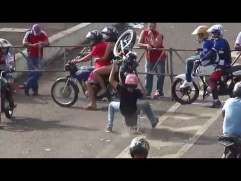 AUTO GIRO Manobras Motos Freestyle Wheeling Empinando Grau Autodromo De Campo Grande Ms