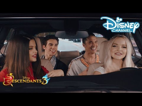 Descendants 3 | CARscendants - Do What You Gotta Do ❤️ | Disney Channel BE