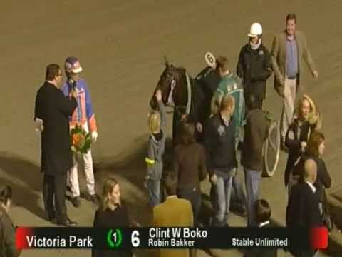 Clint W Boko & Robin Bakker - tr. P. Hagoort - winnen Productendraverij C - Wolvega 22 okt. 2011