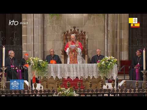 Prière du milieu du jour en la cathédrale Sainte-Croix de Barcelone #PapeenEspagne