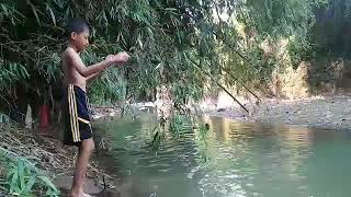 Download lagu Kowe tak sayang sayang || story wa lucu mp3